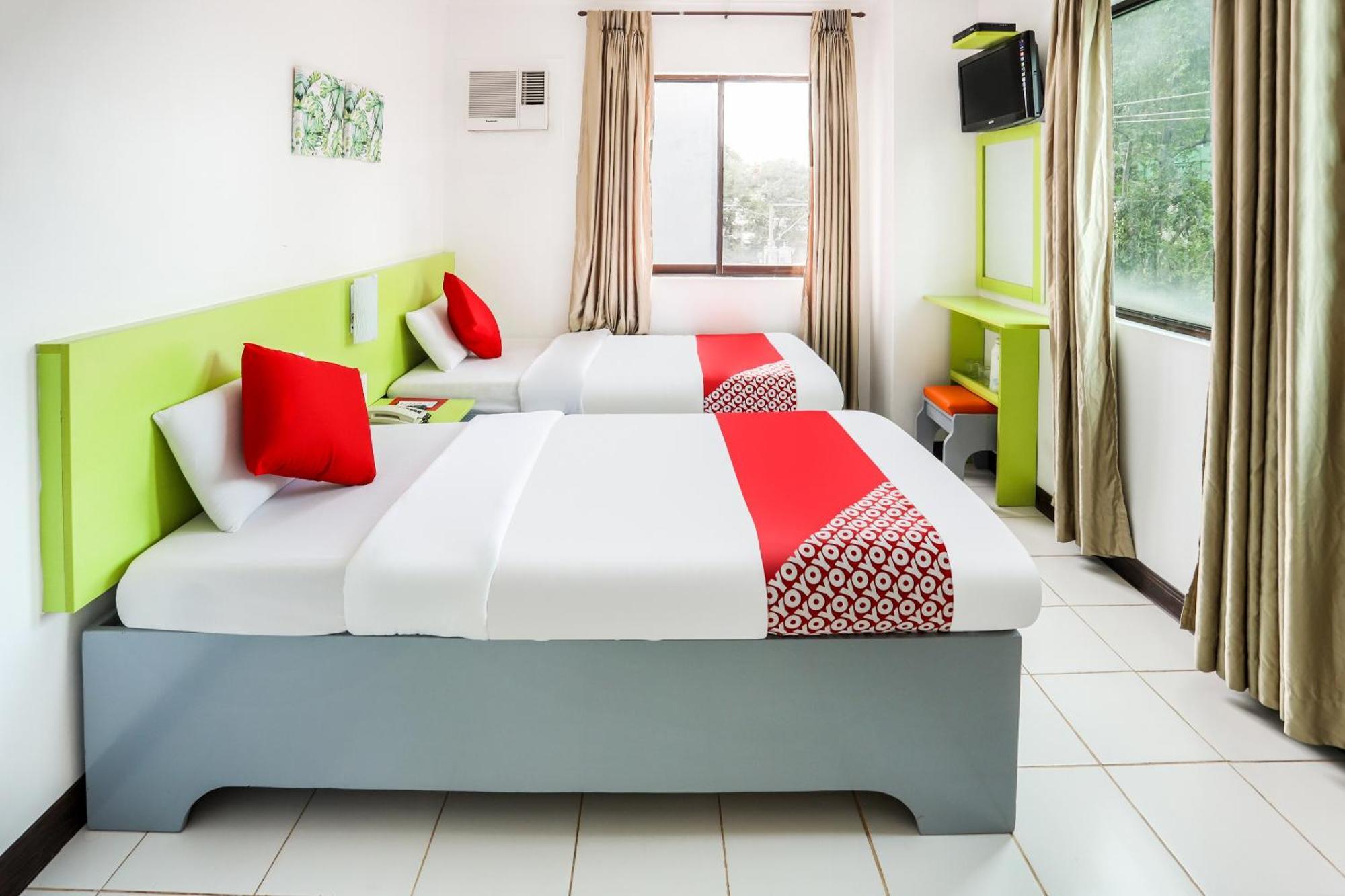 Oyo 210 Apple Tree Suites Cebu Bagian luar foto